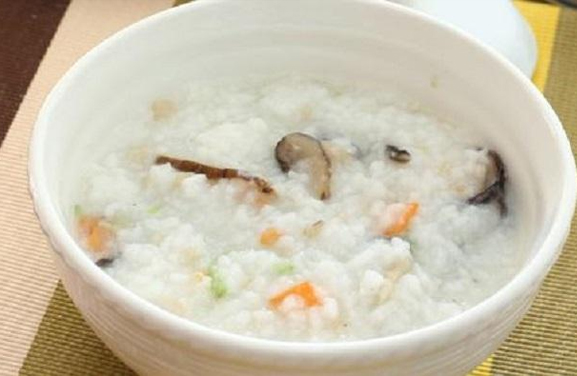 夜宵里最受欢迎的几种美味，尤其是第三种，简直是“宵夜之王”